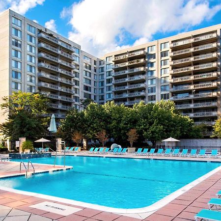 Apartment At Crystal City With Gym Арлингтон Экстерьер фото