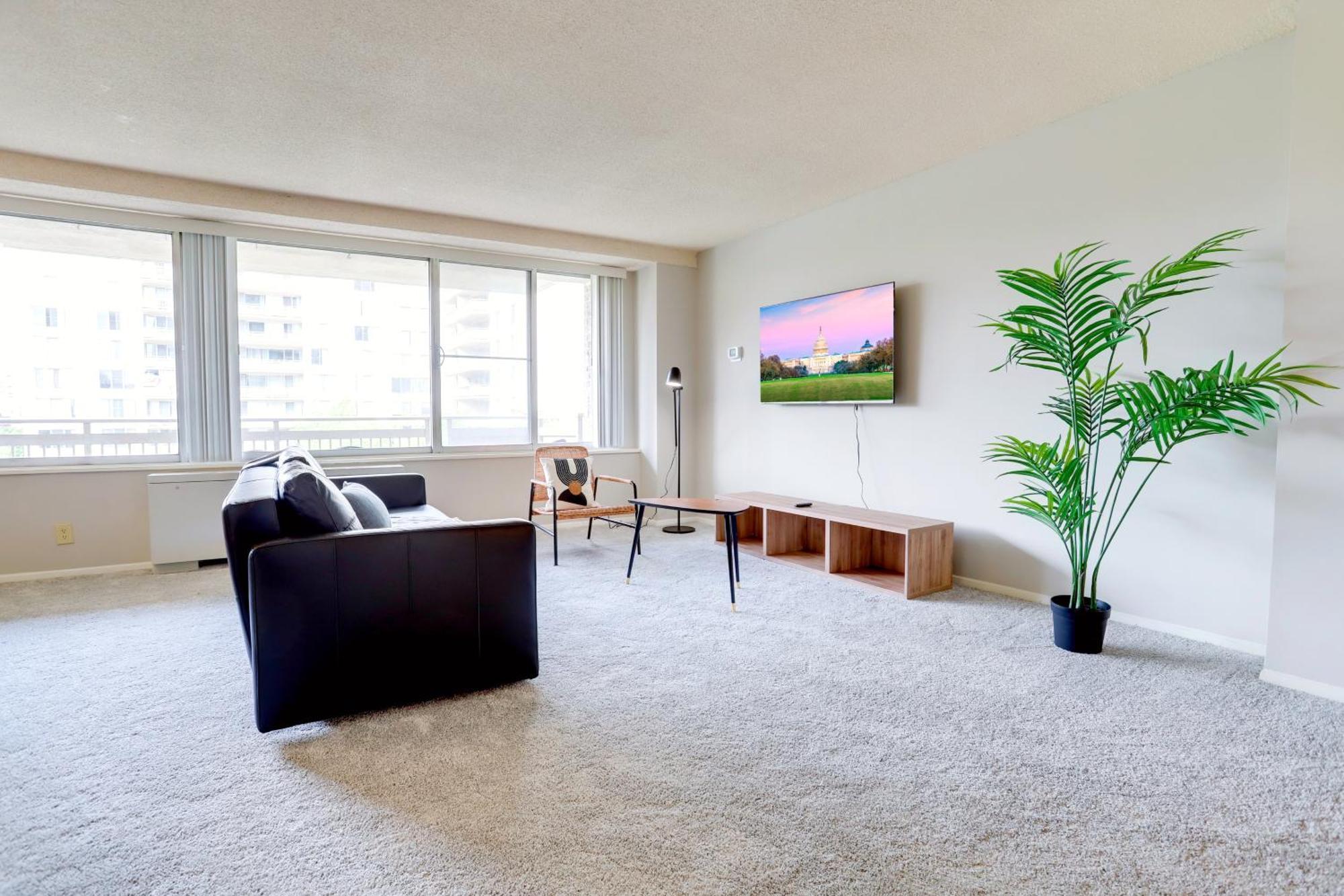 Apartment At Crystal City With Gym Арлингтон Экстерьер фото
