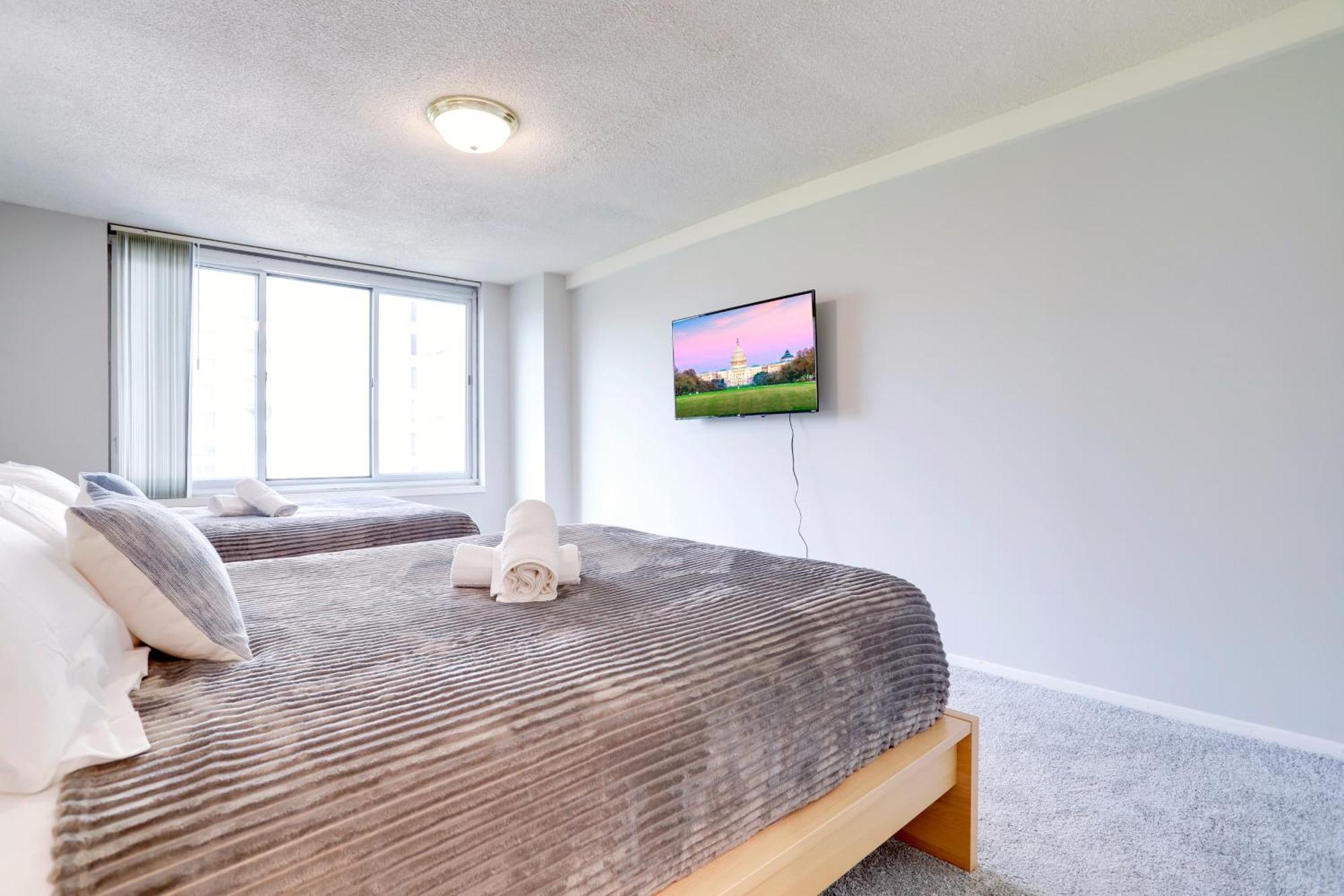 Apartment At Crystal City With Gym Арлингтон Экстерьер фото